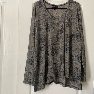 Love Peace World Black Top